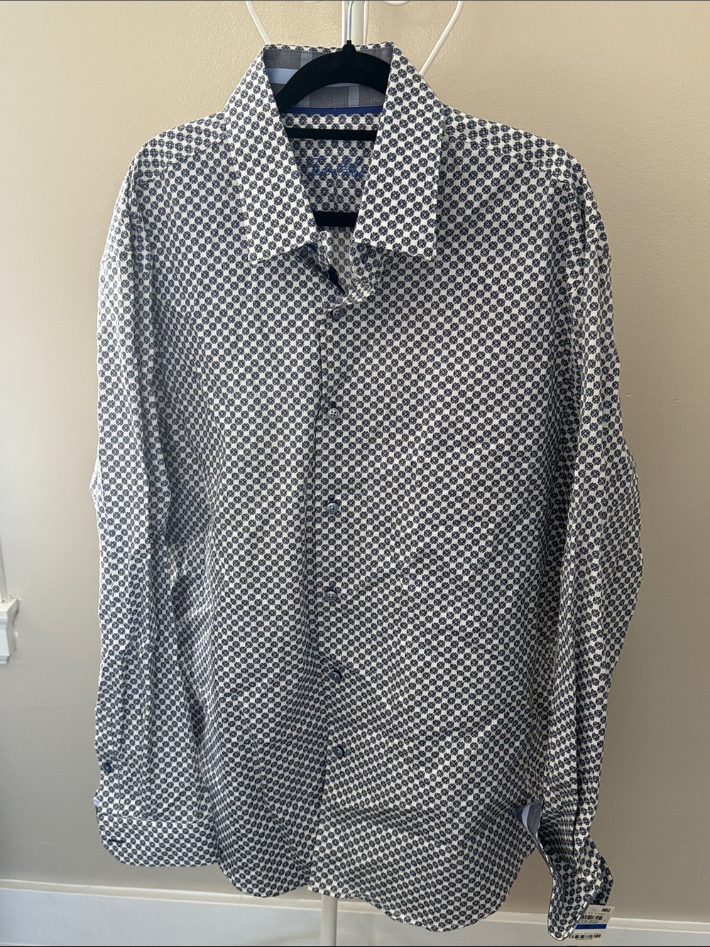 Tasso Elba White Button-Down Shirt with Navy Geo Print